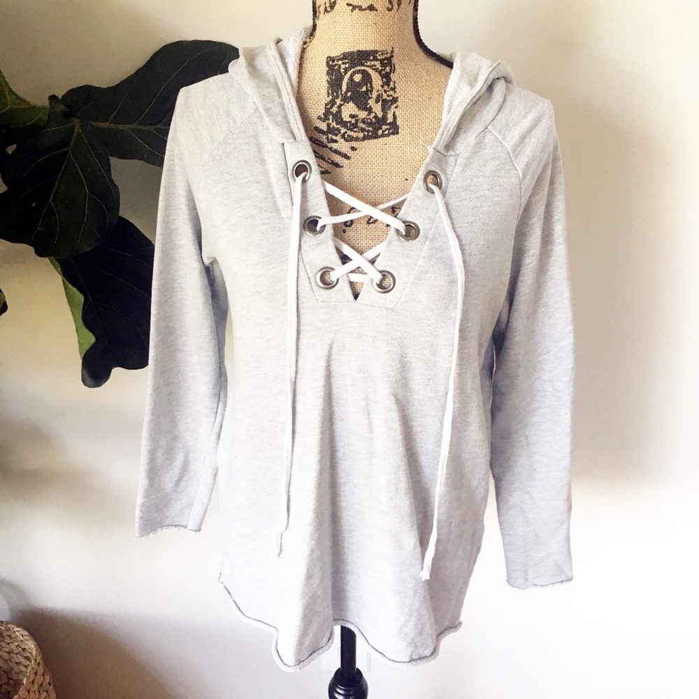 EUC T Party lace up hoodie Size medium